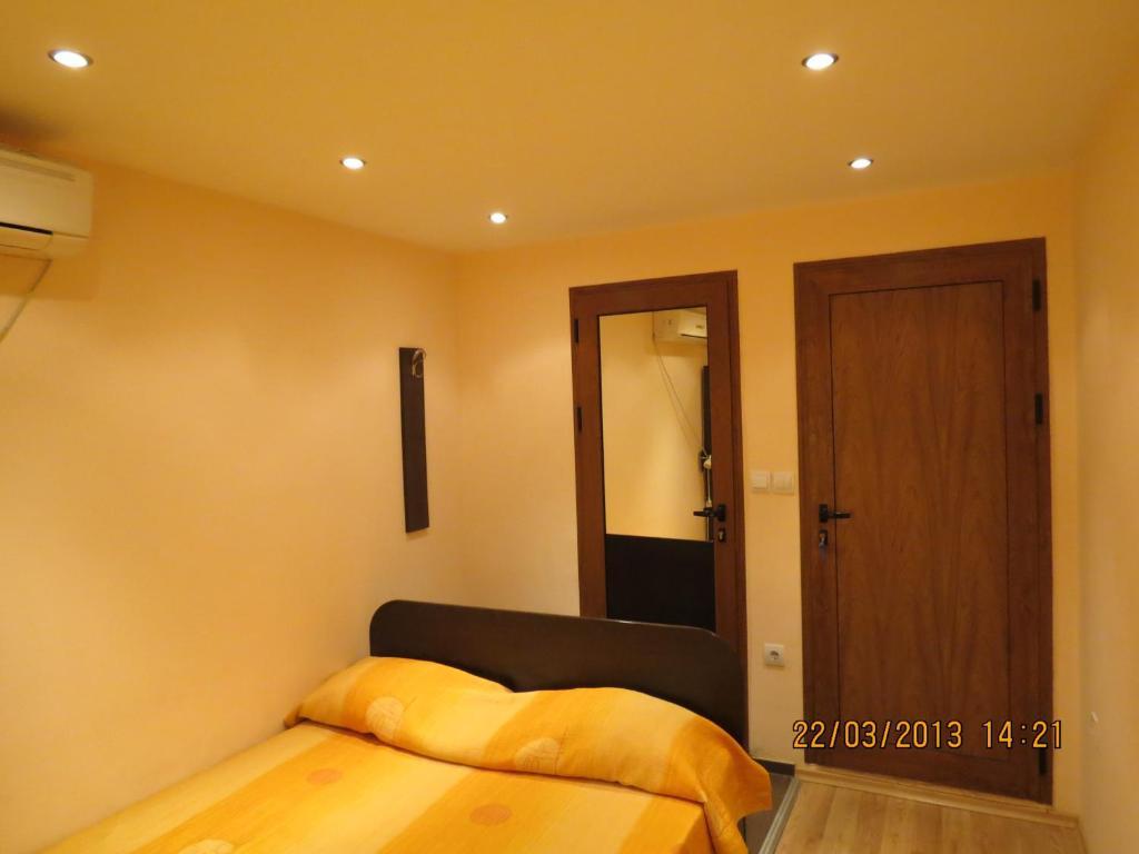 Family Hotel Lebed Neszebar Szoba fotó